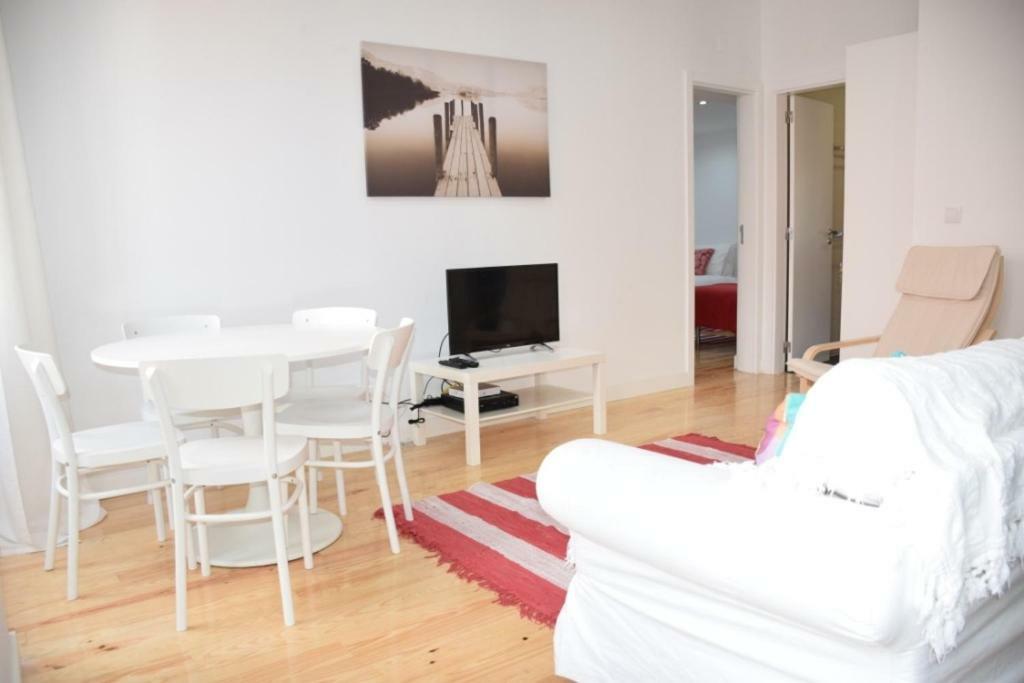 Cool Tailor Made 2 Bedroom Apartment Lisboa Extérieur photo